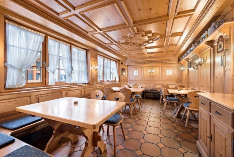 Mühlheim an der Donau -provisionsfrei- Ihr Erfolgsrezept: Charmante Gaststätte mit 5 Gästezimmer als attraktive Einnahmequelle Gewerbe mieten
