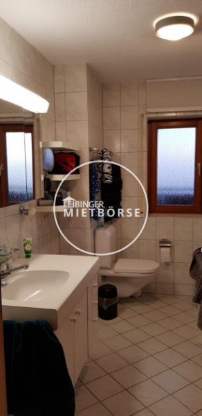 Emmingen-Liptingen Gepflegte 3-Zimmer-Dachgeschosswohnung mit 2 Balkonen (Alpensicht) in Emmingen Wohnung mieten