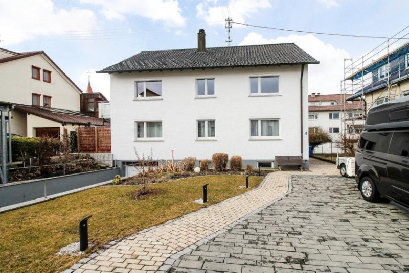 Rottweil Lichtdurchflutete 4-Zimmer-Wohnung mit Balkon in Rottweil Wohnung mieten