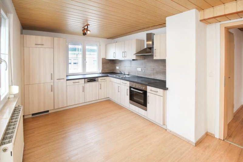 Rottweil Lichtdurchflutete 4-Zimmer-Wohnung mit Balkon in Rottweil Wohnung mieten