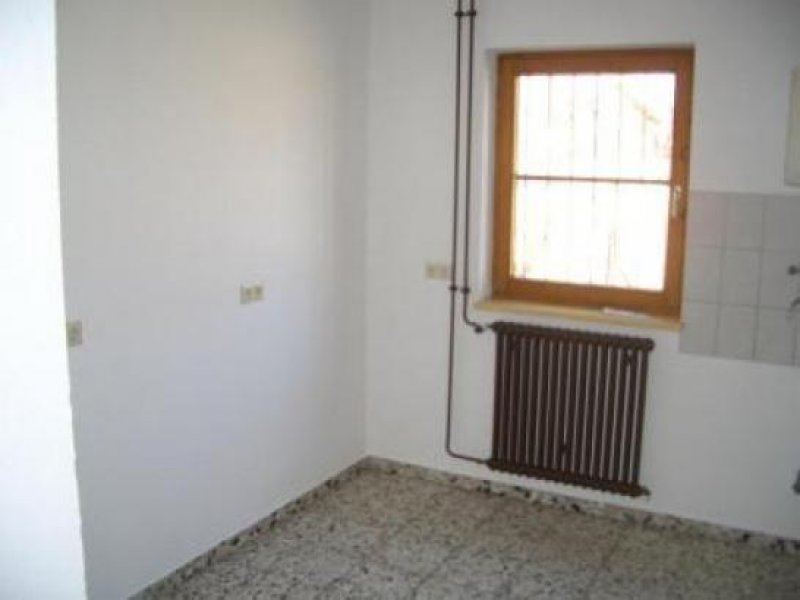 Deißlingen Ladenfläche mit ausreichenden Parkplätzen in Deißlingen !!! oder große Lagerkapazitäten!!!!
Gewerbe mieten