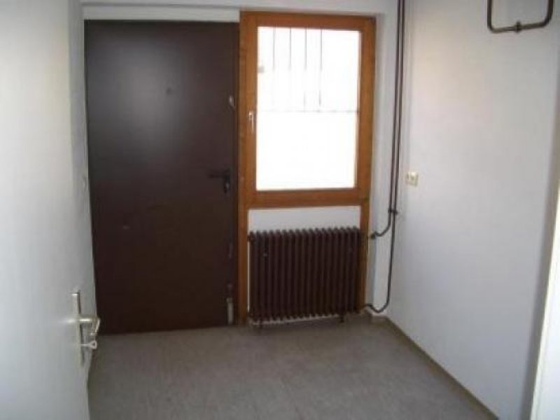 Deißlingen Ladenfläche mit ausreichenden Parkplätzen in Deißlingen !!! oder große Lagerkapazitäten!!!!
Gewerbe mieten