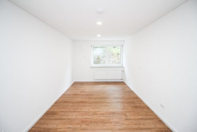 Oberndorf am Neckar Modernisierte 2-Zimmer-Wohnung mit Einbauküche in Oberndorf a. N. Wohnung mieten
