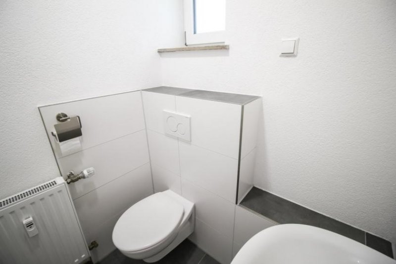 Oberndorf am Neckar Modernisierte 2-Zimmer-Wohnung mit Einbauküche in Oberndorf a. N. Wohnung mieten
