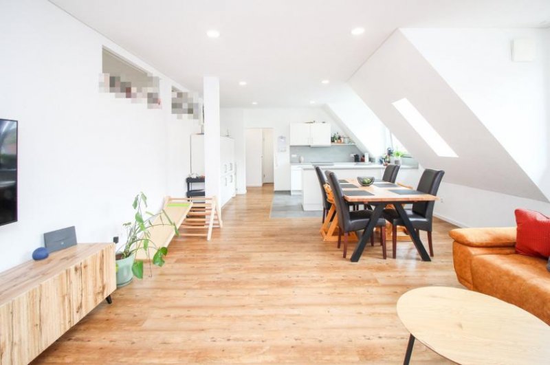 Oberndorf am Neckar Modernisierte 4-Zimmer-Wohnung mit Einbauküche in Oberndorf a. N. Wohnung mieten