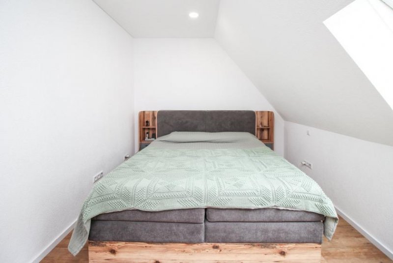 Oberndorf am Neckar Modernisierte 4-Zimmer-Wohnung mit Einbauküche in Oberndorf a. N. Wohnung mieten