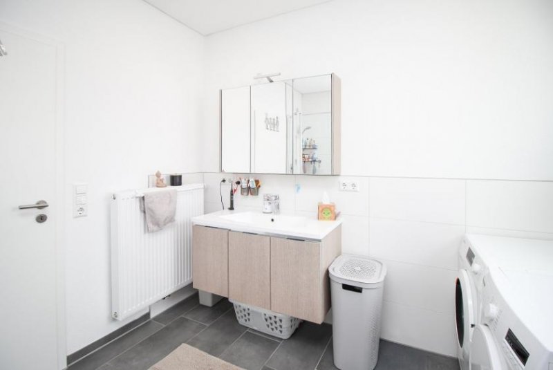 Oberndorf am Neckar Modernisierte 4-Zimmer-Wohnung mit Einbauküche in Oberndorf a. N. Wohnung mieten