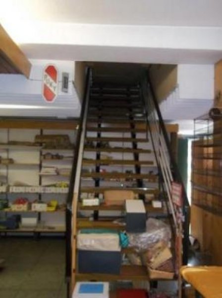 Oberndorf Grosses Ladengeschäft in exponierter Lage Gewerbe mieten