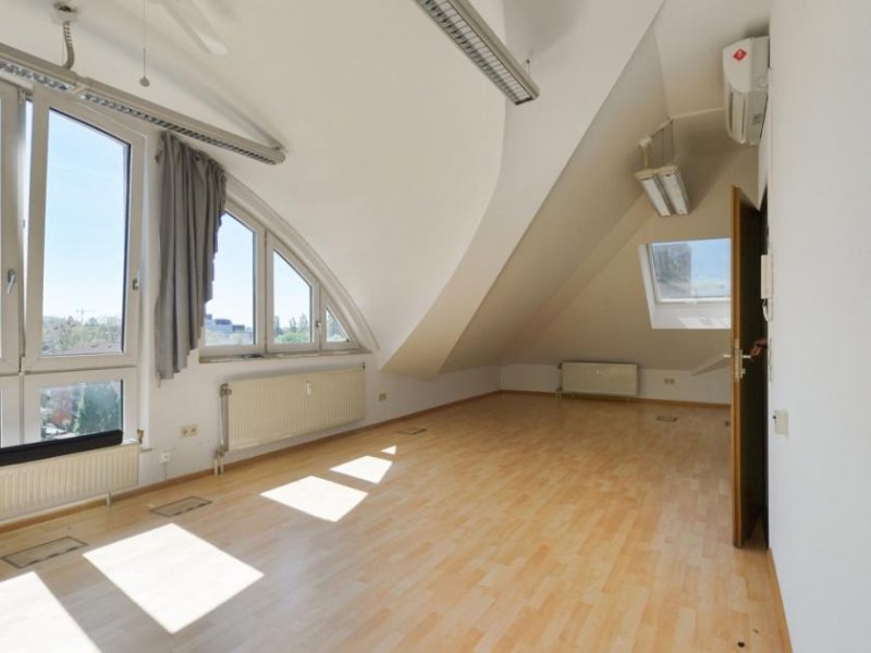 Freiburg im Breisgau Büro mit Aussicht, frisch gestrichen Gewerbe mieten