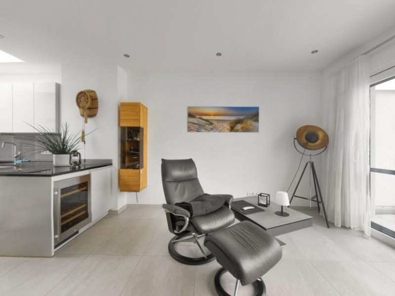 Bad Krozingen Sehr hochwertige Penthouse-Wohnung mit Einbauküche Wohnung mieten