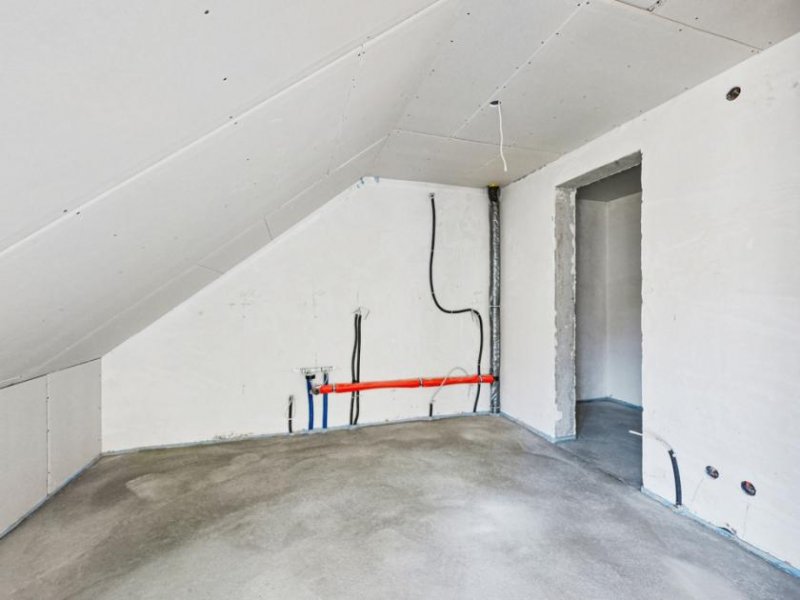 Endingen am Kaiserstuhl Neubauwohnung mit Einbauküche und Wohnraum im Speicher Wohnung mieten