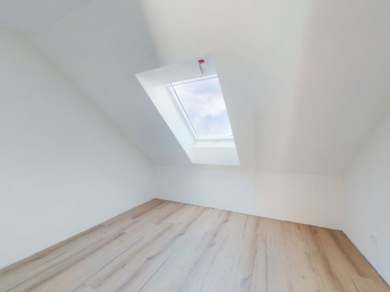 Endingen am Kaiserstuhl Neubauwohnung mit Einbauküche und Wohnraum im Speicher Wohnung mieten