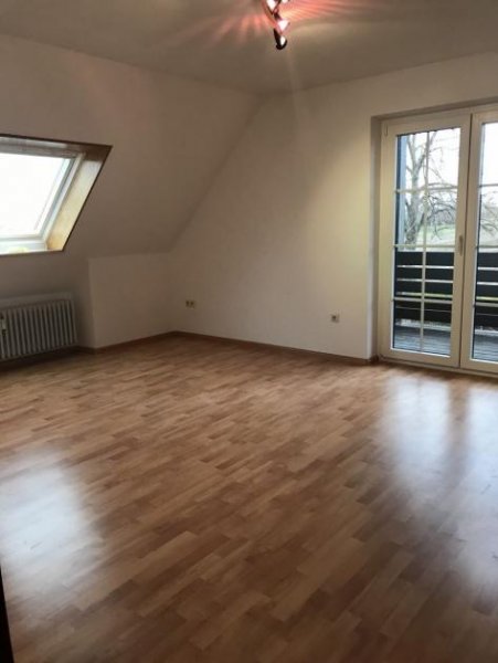 Müllheim 5,5 Zi.-Maisonette-Whg. mit 2 Balkonen + Carport Wohnung mieten