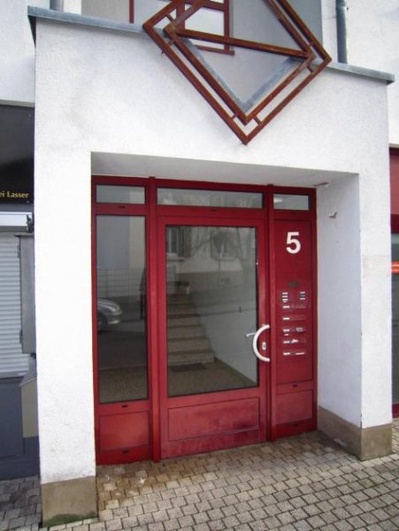 Kandern Großzügige, renovierte 5 Zi.-Mietwhg. mit Garage Wohnung mieten