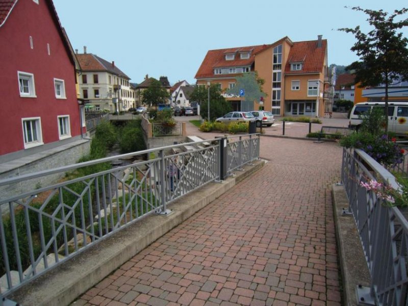 Kandern Ladengeschäft UND / ODER Büro in bester Lage! Gewerbe mieten