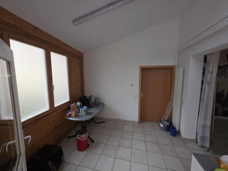 Kandern Ladengeschäft UND / ODER Büro in bester Lage! Gewerbe mieten