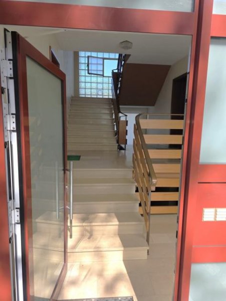 Kandern Renovierte 3 Zi.-Whg. mit EBK, Balkon & KFZ-PL. Wohnung mieten