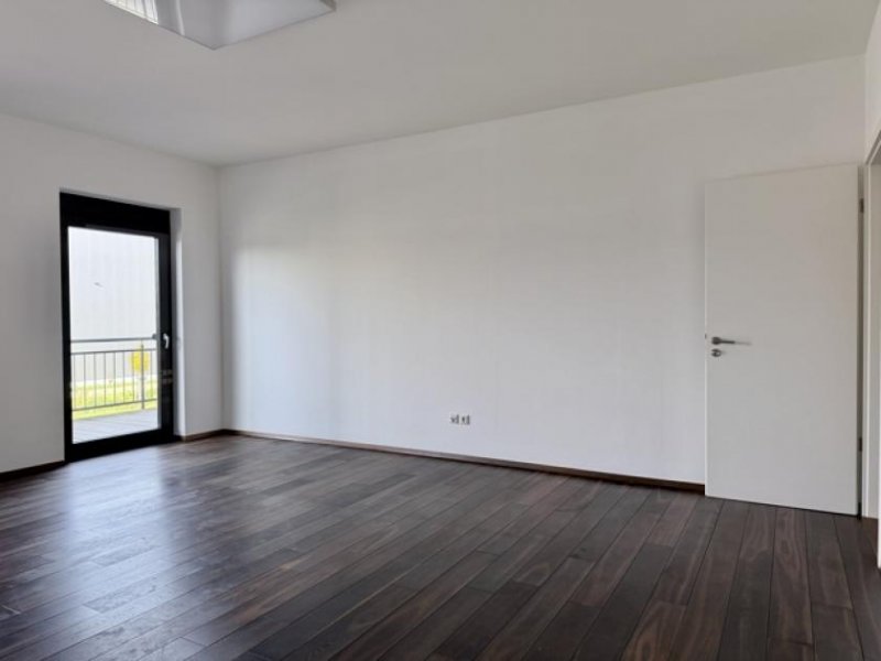 Eschbach (Landkreis Breisgau-Hochschwarzwald) Moderne Bürofläche im Gewerbepark Breisgau Gewerbe mieten