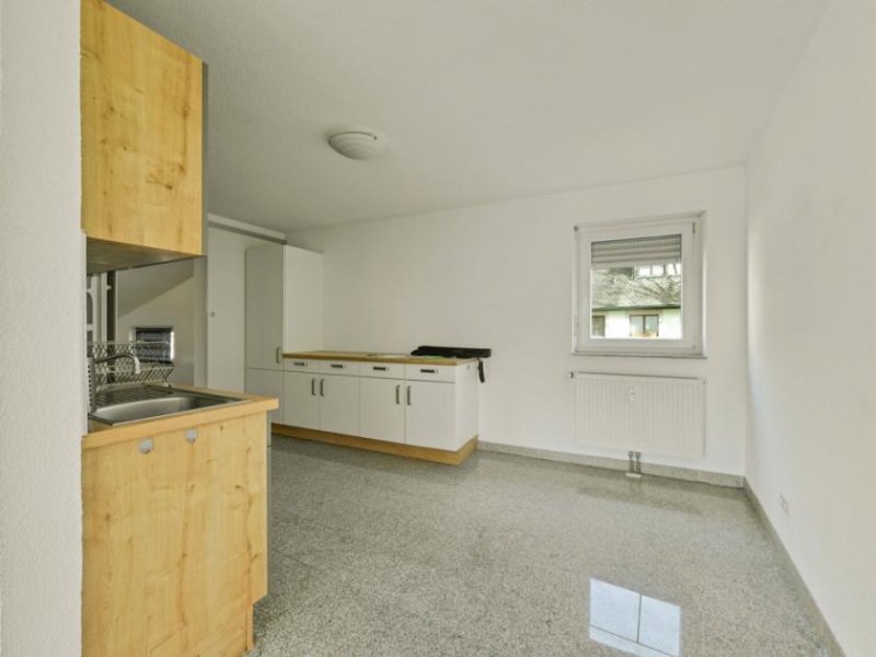 Weil am Rhein **Neuwertige Wohnung in zentraler Lage**
[ANFRAGEN BITTE SCHRIFTLICH] Wohnung mieten
