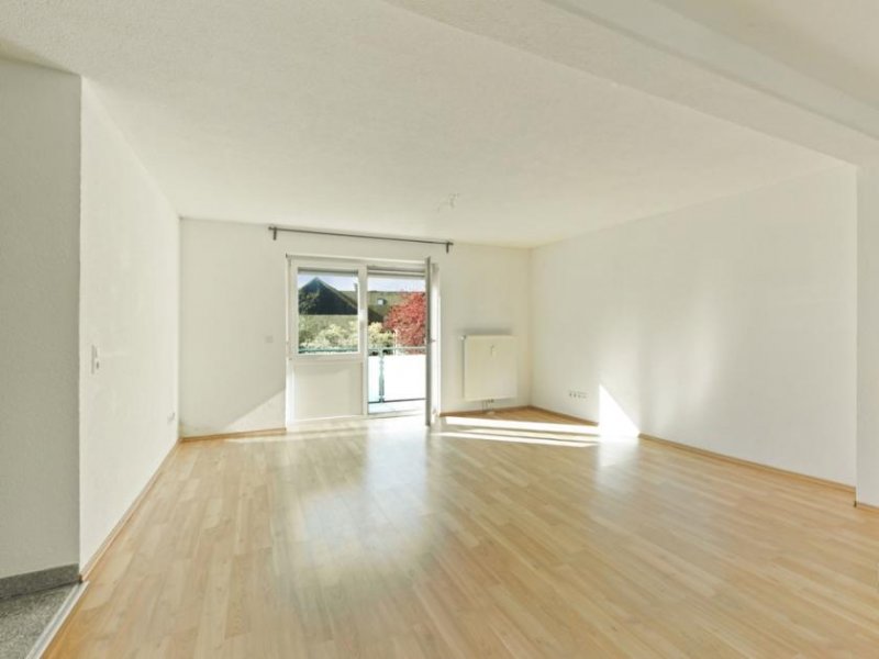 Weil am Rhein **Neuwertige Wohnung in zentraler Lage**
[ANFRAGEN BITTE SCHRIFTLICH] Wohnung mieten