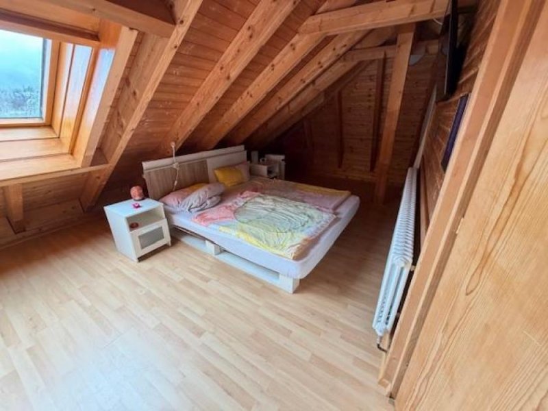 Häusern Charmante 3-Zimmer-Maisonettewohnung in ruhiger Wohnlage von Häusern im Schwarzwald Wohnung mieten