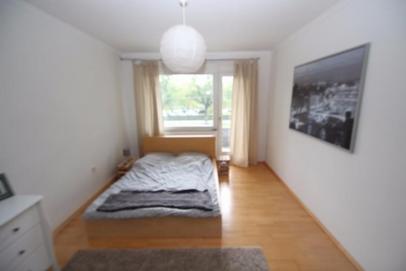 München Hübsche 2-Zimmer-Wohnung mit Balkon in der Ebenauer Straße 1.08.2026 Wohnung mieten