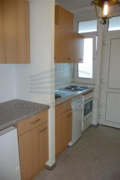 München Einfache, gepflegte 1-Zimmer-Wohnung, 30 qm in München Moosach Wohnung mieten