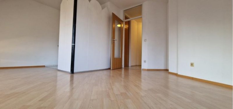 München Tolle, ruhige 2 Zi. Balkon-Dachgeschoss Wohnung - Feldmoching-Fasanerie Wohnung mieten