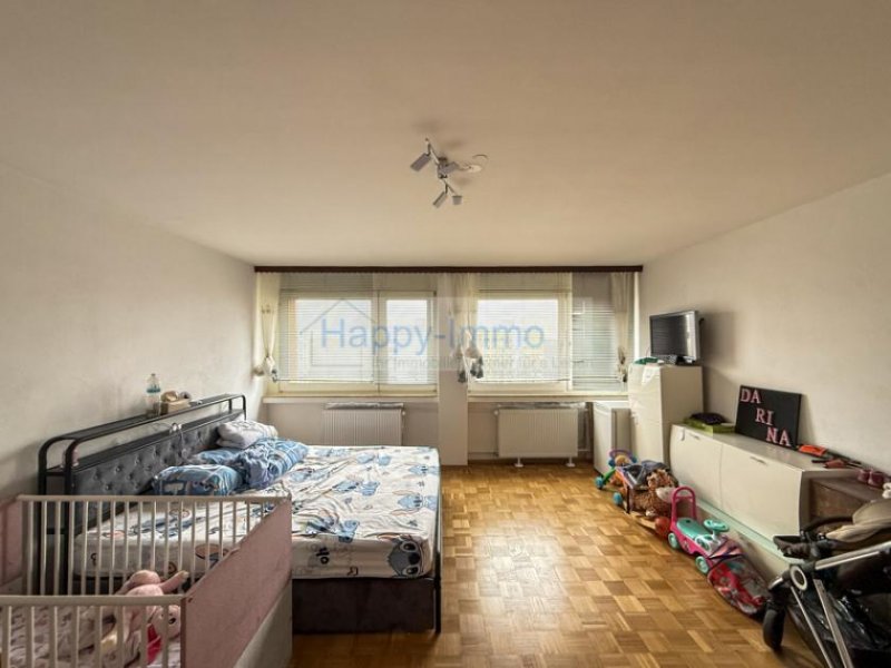 München 1,5 Zimmerwohnung in Neuperlach / 7. OG / Westbalkon / renoviertes Duschbad / ab Januar 2026 Wohnung mieten