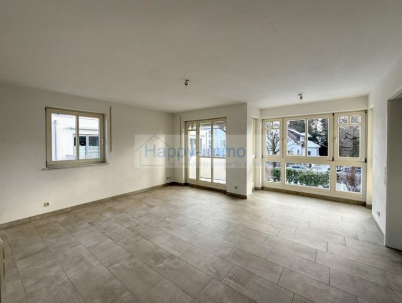 München ideale Singlewohnung 2 Zimmer in Waldtrudering - Balkon -bezugsfrei - Duplex TG oben Wohnung mieten