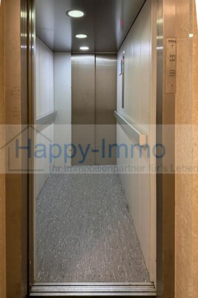 Unterhaching bezugsfreie 1 Zimmer Dachgeschosswohnung mit Duplex TG unten in Unterhaching Wohnung mieten