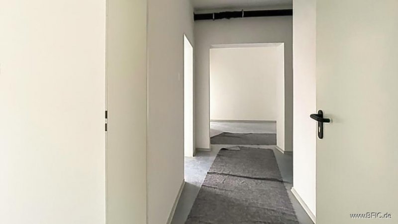 Fürstenfeldbruck Büroetage in Toplage FFB – wird renoviert Gewerbe mieten