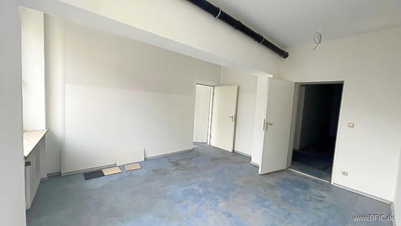 Fürstenfeldbruck Büroetage in Toplage FFB – wird renoviert Gewerbe mieten