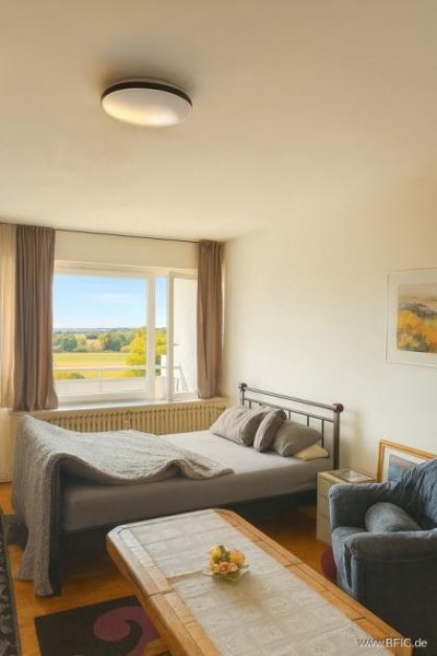 Fürstenfeldbruck möbliertes Apartment, Balkon mit schönem Ausblick, zentral in FFB Wohnung mieten