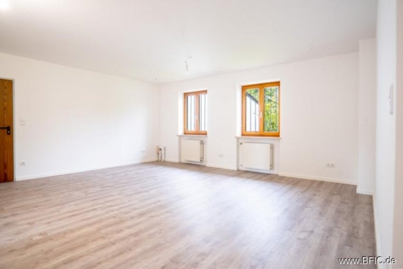 Althegnenberg Büro- / Praxisräume in Althegnenberg Gewerbe mieten