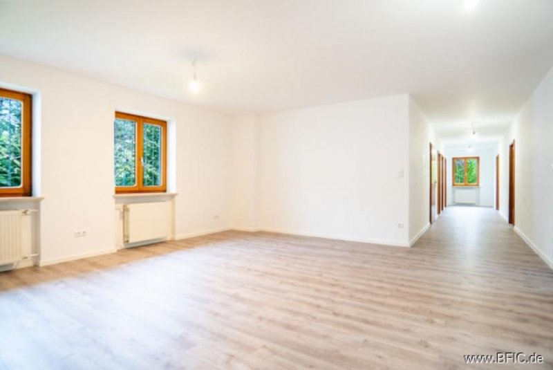 Althegnenberg Büro- / Praxisräume in Althegnenberg Gewerbe mieten
