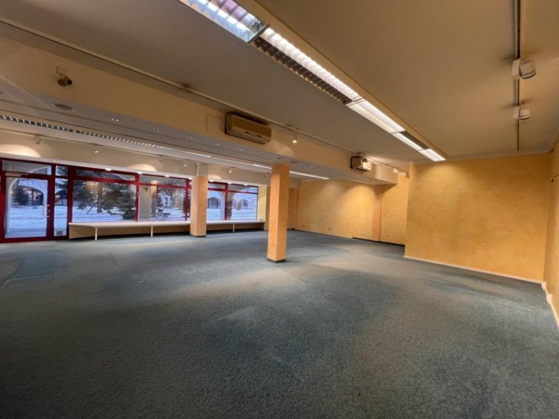 Bad Birnbach gepflegte Ladeneinheit in Bad Birnbach Am Neuen Maktplatz Gewerbe mieten