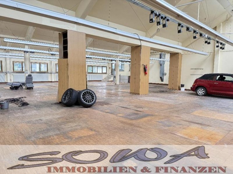 Gaimersheim Großzügige Lagerhalle mit Büro-/Lagerräumen und einem großzügien Wohnhaus in Gaimersheim - Nähe Westpark! - Ein Objekt