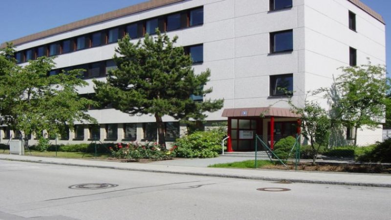 Putzbrunn Bürorum - 20 m² - Provisionsfrei - Inklusiv-Miete in Putzbrunn Gewerbe mieten