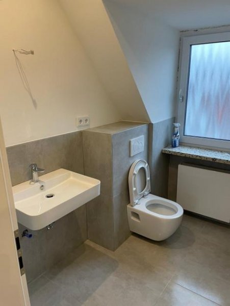 Augsburg Charmante 2 ZKB Dachgeschosswohnung In Augsburg - Hochzoll Wohnung mieten