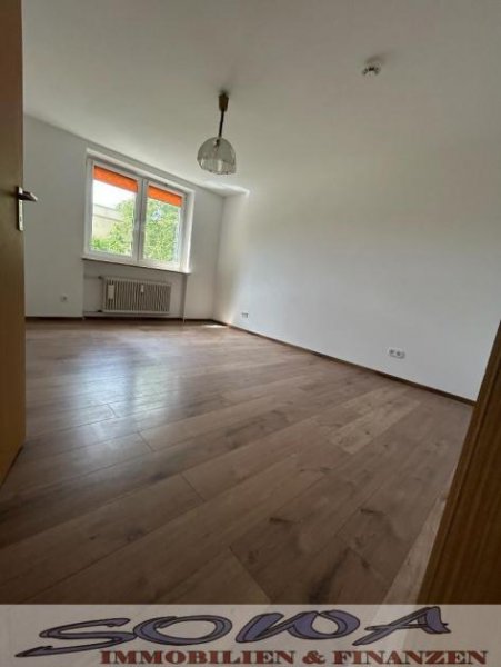 Neuburg an der Donau Gut geschnittene 2 Zimmer Wohnung mit Balkon in Neuburg - Ein neues Zuhause von SOWA Immobilien und Finanzen Ihr Experte vor Ort