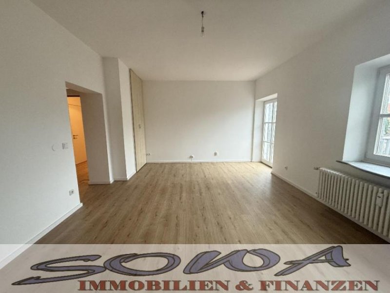 Ehekirchen Schöne 2 Zimmer Erdgeschoss Wohnung mit Balkon und Carport Stellplatz in Ehekirchen - Ein Objekt von Ihrem Immobilienpartner