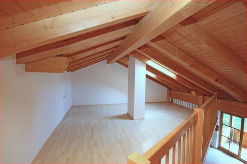 Oy-Mittelberg Interessante Galeriewohnung zur Miete! Wohnung mieten