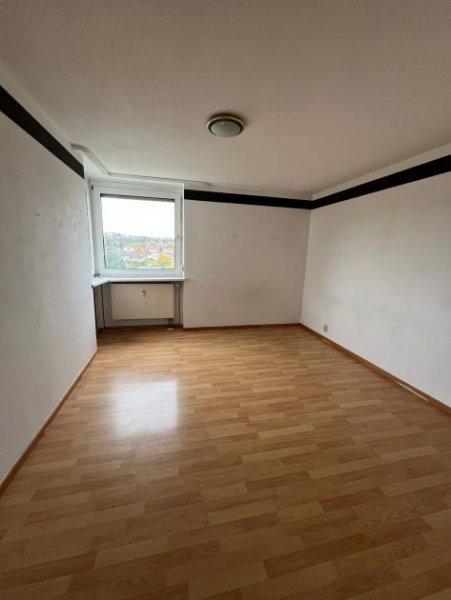 Kaufbeuren Preiswerte und großzügig geschnittene 3-ZKB-Mietwohnung im Wohngebiet Haken Wohnung mieten