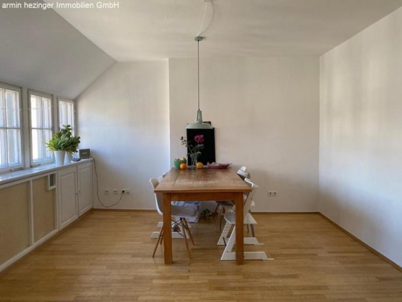 Kaufbeuren Sehr schöne, großzügige 4-Zimmer-Wohnung mit Balkon und Garage in zentraler Innenstadtlage Wohnung mieten