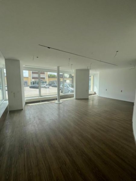 Kaufbeuren Top-Lage in Neugablonz - Helle Ladenfläche mit 105 m² Gewerbe mieten