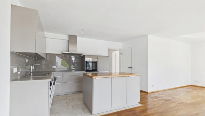 Nonnenhorn Stilvoll wohnen am See – barrierefreie Traumwohnung mit Aufzug & Seesicht Wohnung mieten