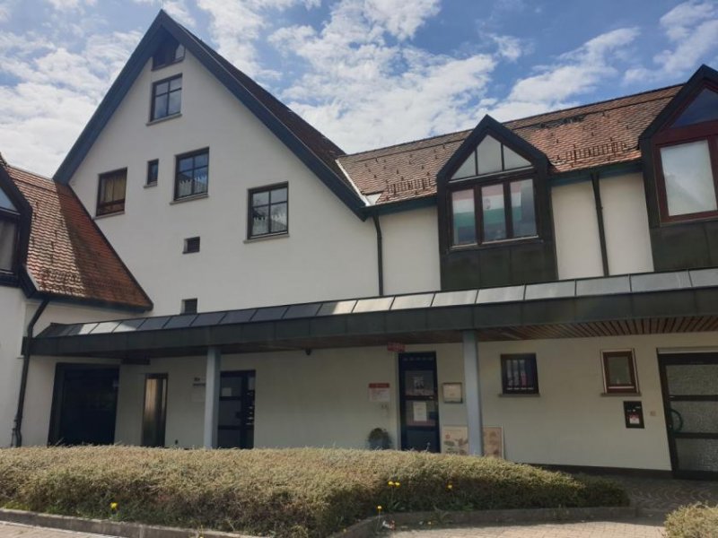 Leutkirch im Allgäu Attraktive Büro-/ Praxisflächen mit 3 Räumen in zentraler Lage zu vermieten Gewerbe mieten