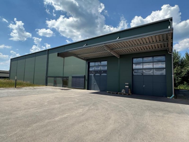 Leutkirch im Allgäu Attraktive, neuwertige Gewerbehalle mit Büroräumen und sehr guter Infrastruktur in Leutkirch i.A. Gewerbe mieten