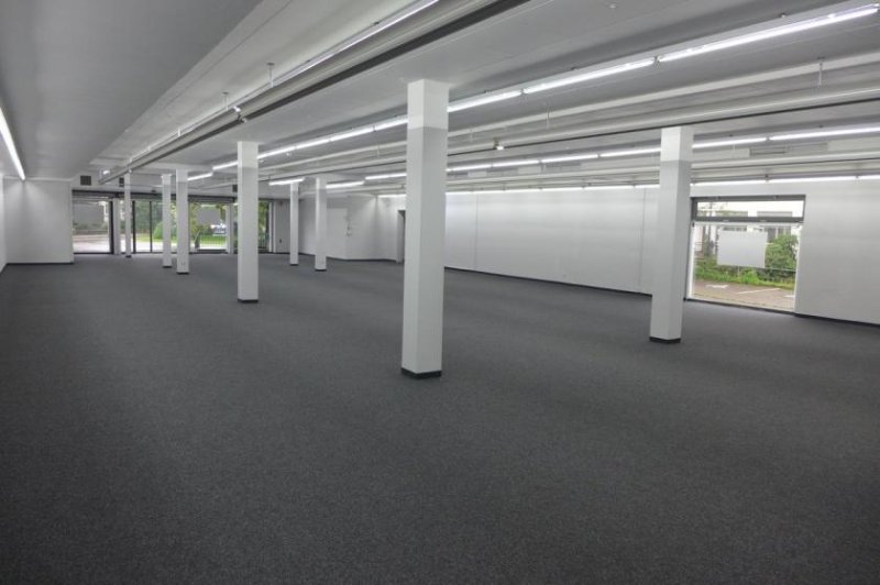 Leutkirch im Allgäu Großes Einzelhandels-, Büro- oder Praxisfläche in Top-Lage von Leutkirch ab 2027 zu vermieten. Gewerbe mieten